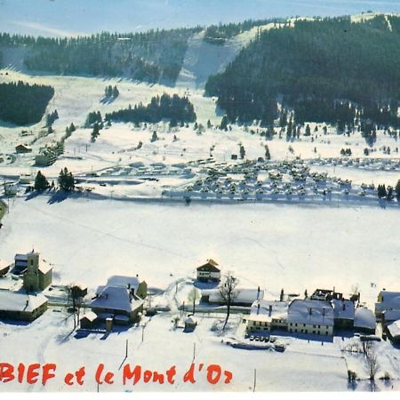 Refuge De L'Ecureuil Villa Metabief Exterior photo